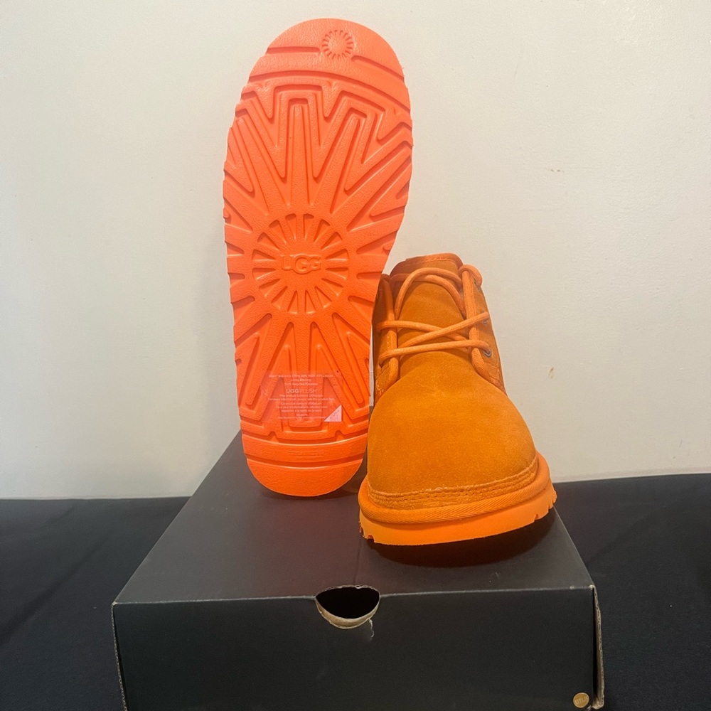 (Sold) UGG: NEUMEL